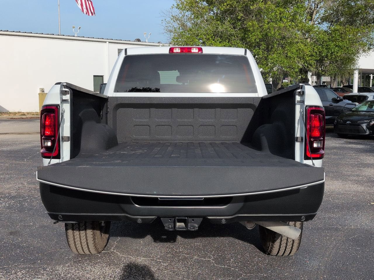 2025 RAM Ram 3500 Pickup Tradesman - Photo 12