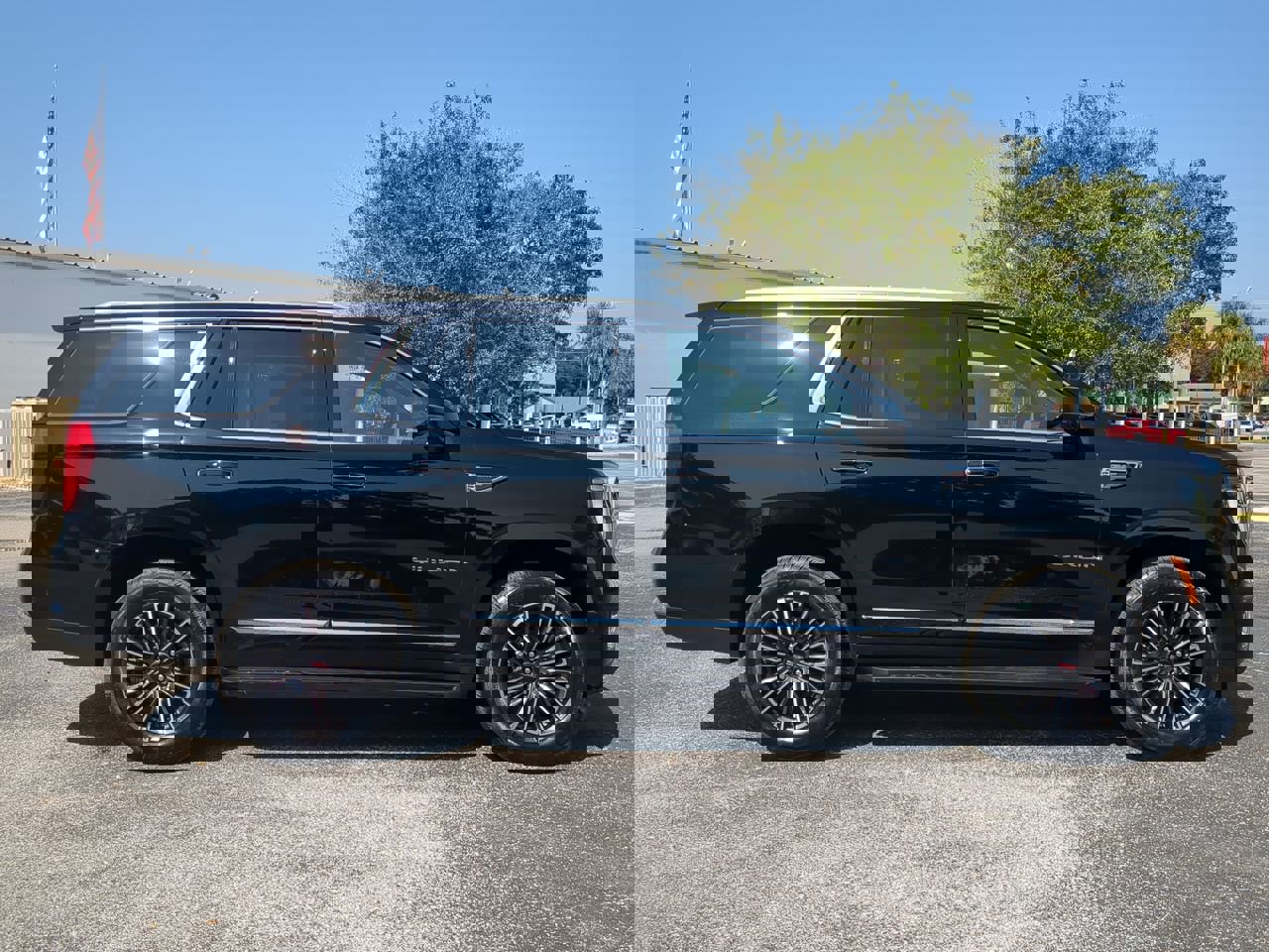 2025 Gmc Yukon photo 2