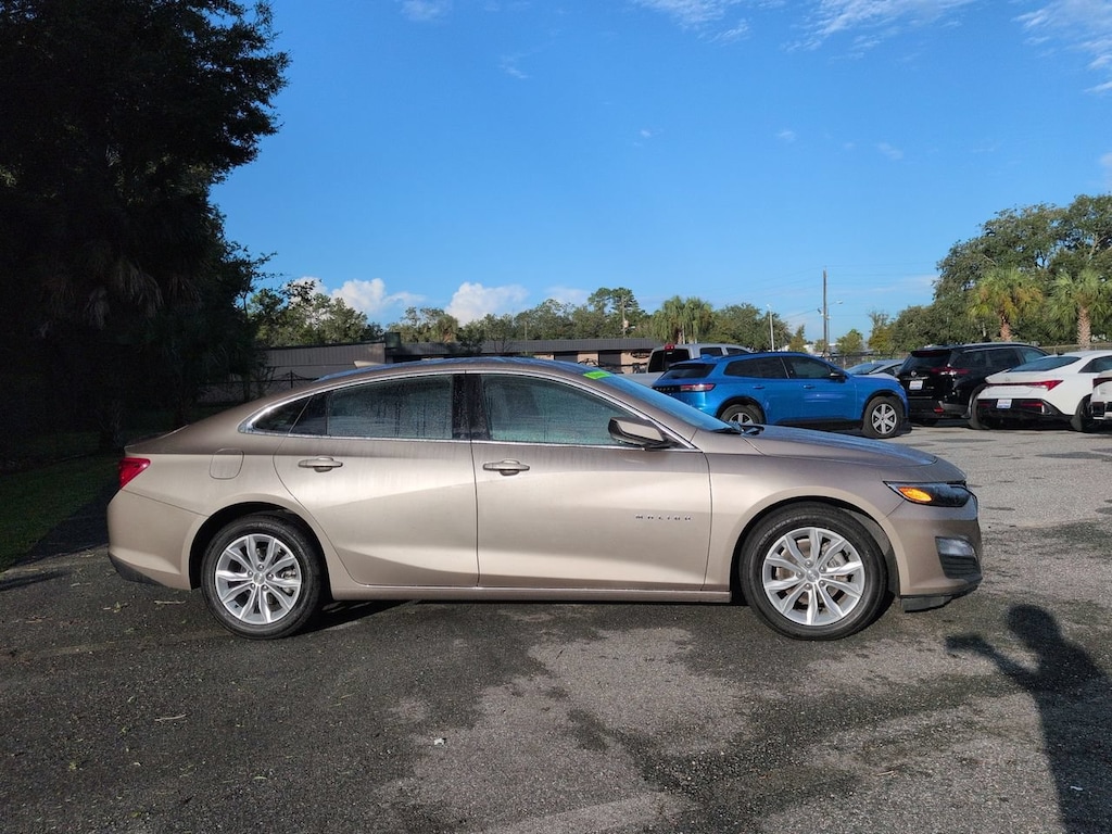 Used 2025 Chevrolet Malibu LT Sedan