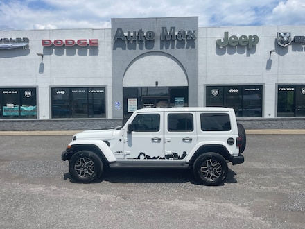 2025 Jeep Wrangler 4-DOOR SAHARA Sport Utility