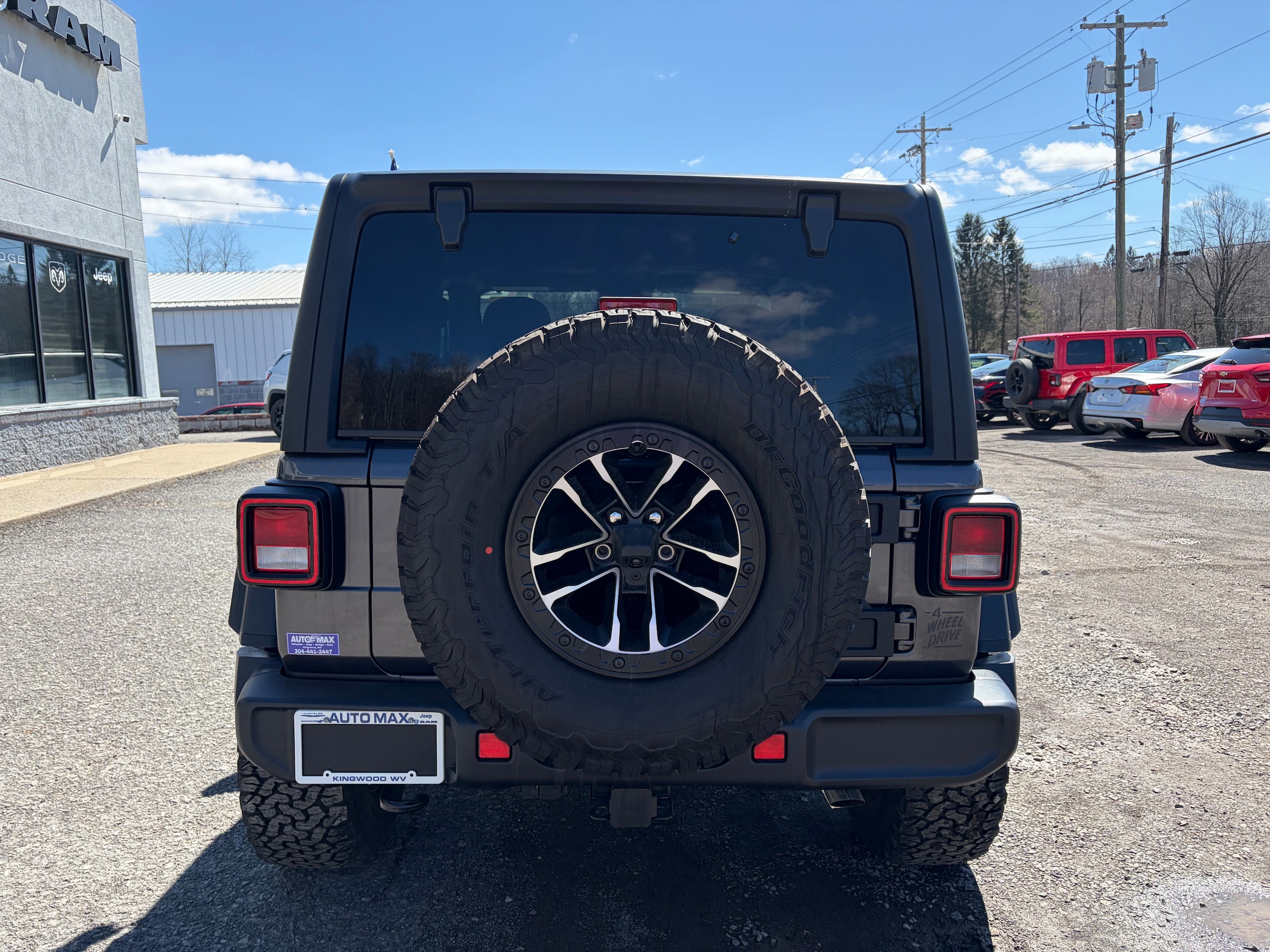 2026 Jeep Wrangler 2-Door Willys - Photo 4