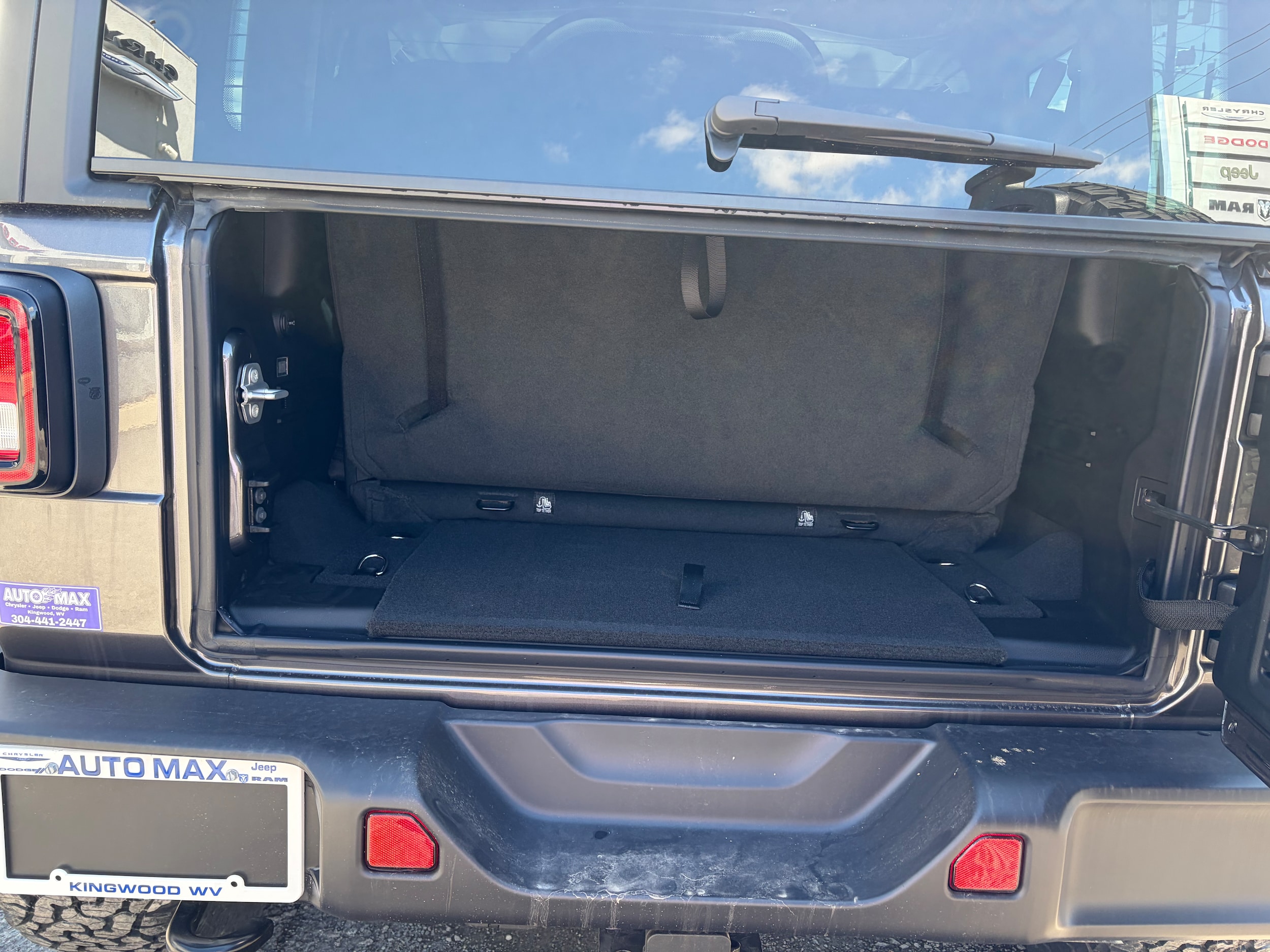 2026 Jeep Wrangler 2-Door Willys - Photo 5