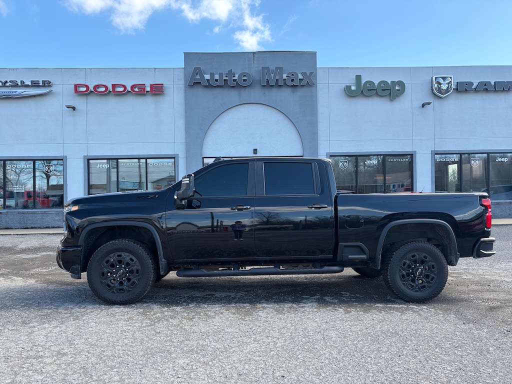Used 2024 Chevrolet Silverado 2500HD LT 4WD Crew Cab 159 LT