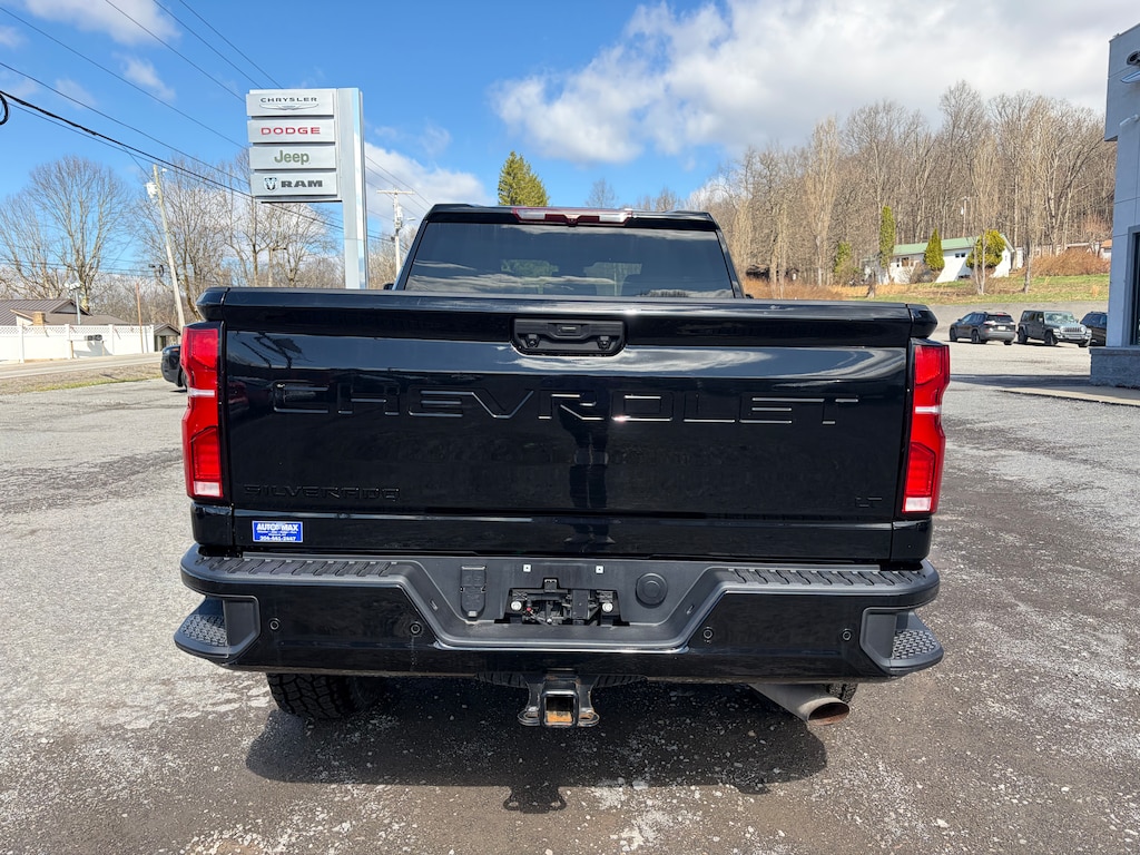 Used 2024 Chevrolet Silverado 2500HD LT 4WD Crew Cab 159 LT