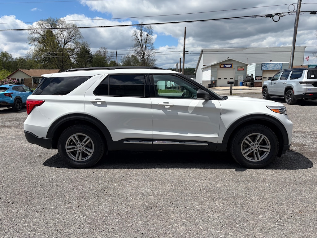 Used 2022 Ford Explorer XLT XLT 4WD