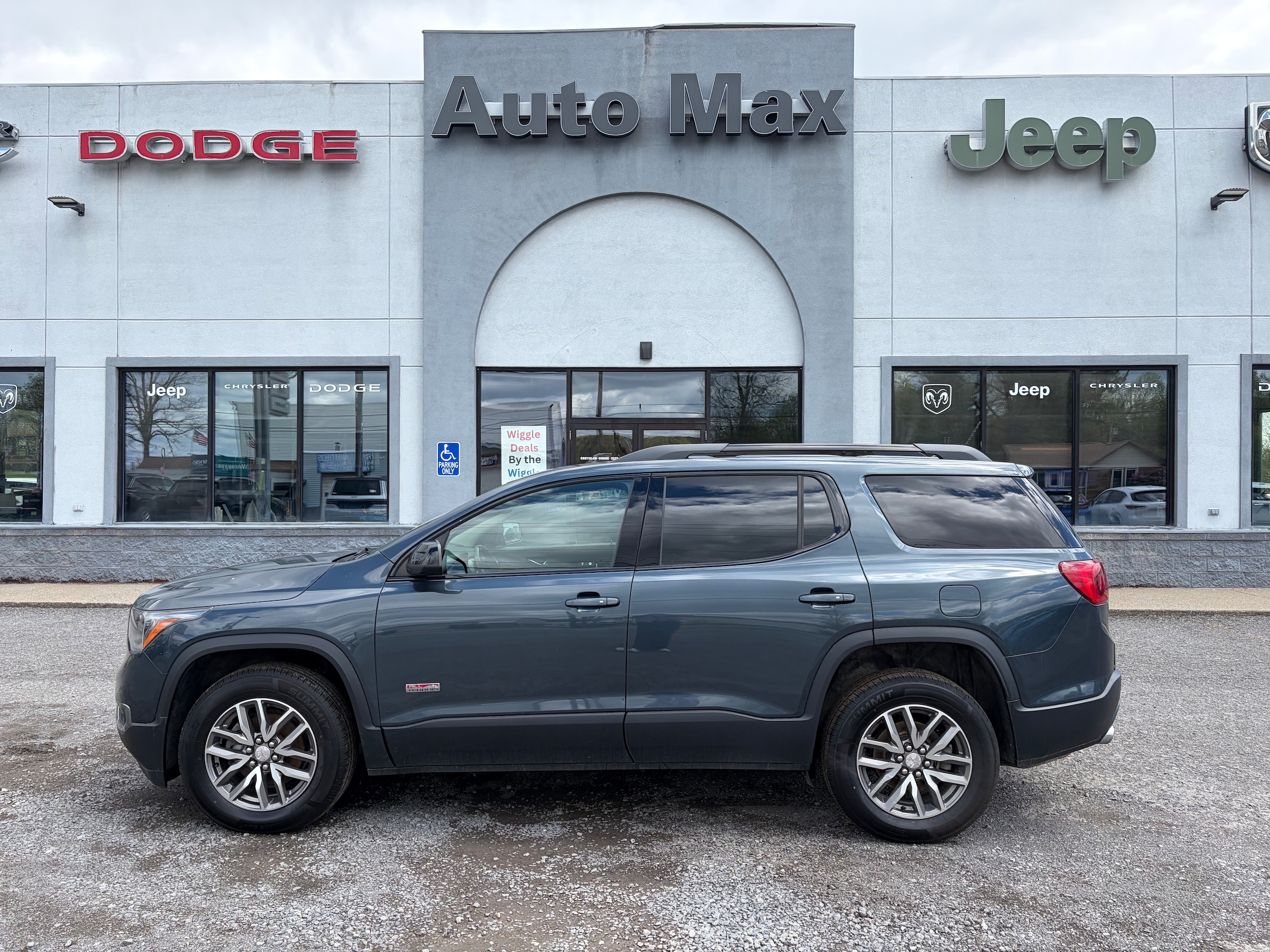 2019 GMC Acadia SLE-2 AWD's photo