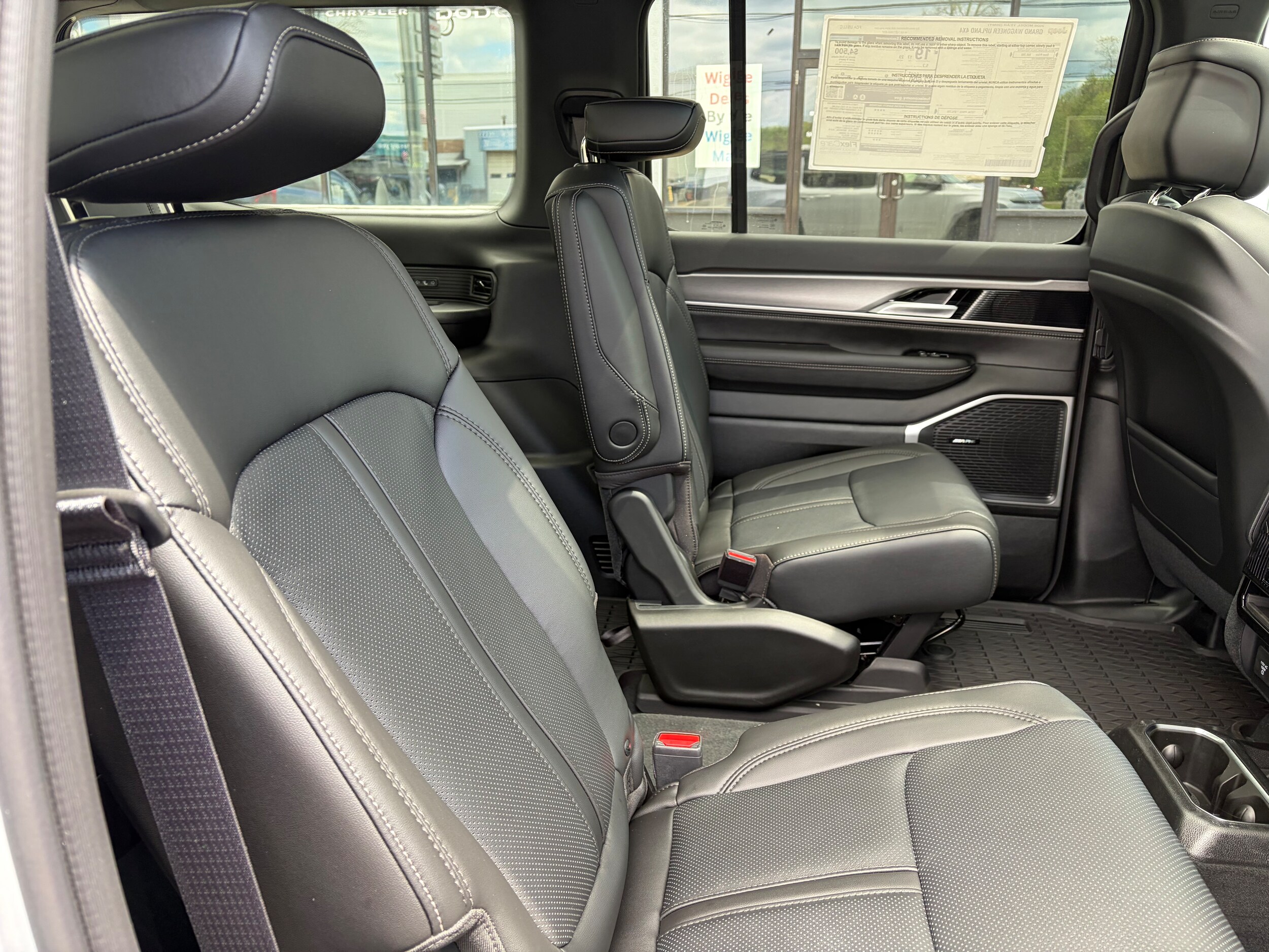 2026 Jeep Grand Wagoneer Upland - Photo 8