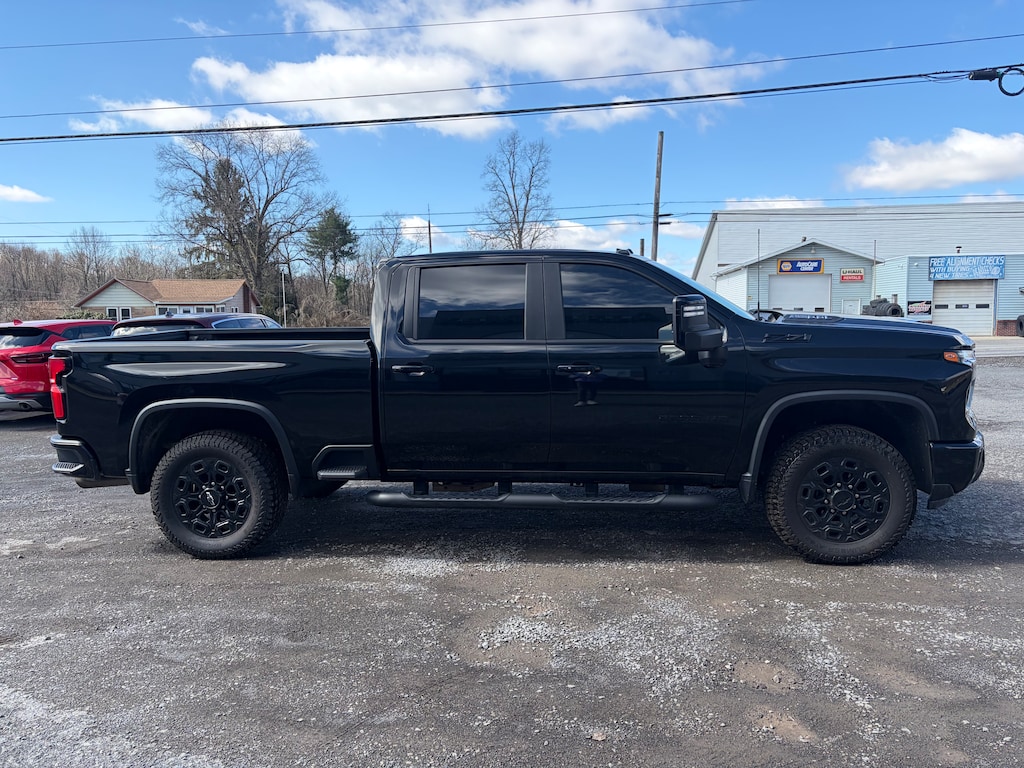 Used 2024 Chevrolet Silverado 2500HD LT 4WD Crew Cab 159 LT