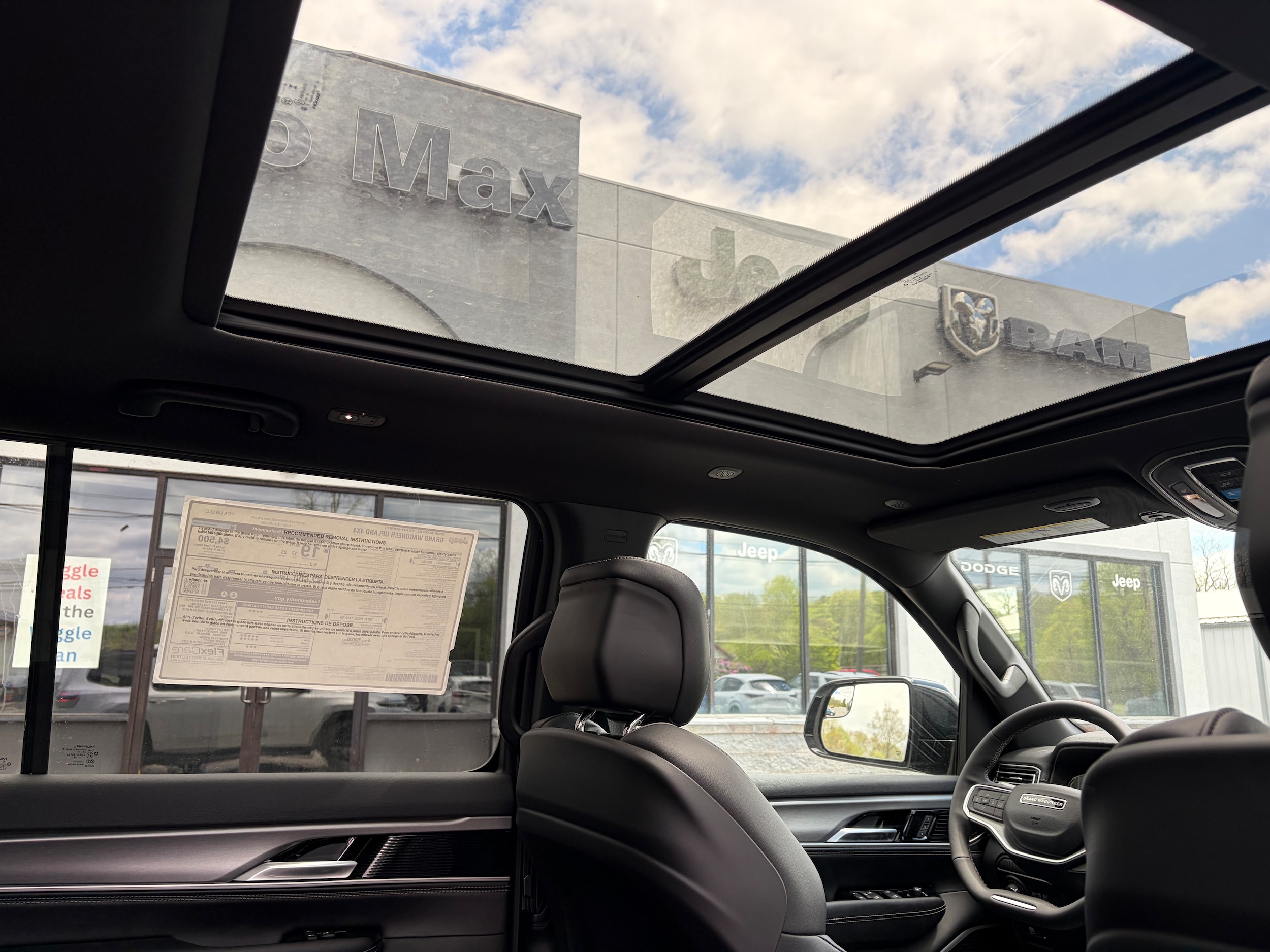 2026 Jeep Grand Wagoneer Upland - Photo 12