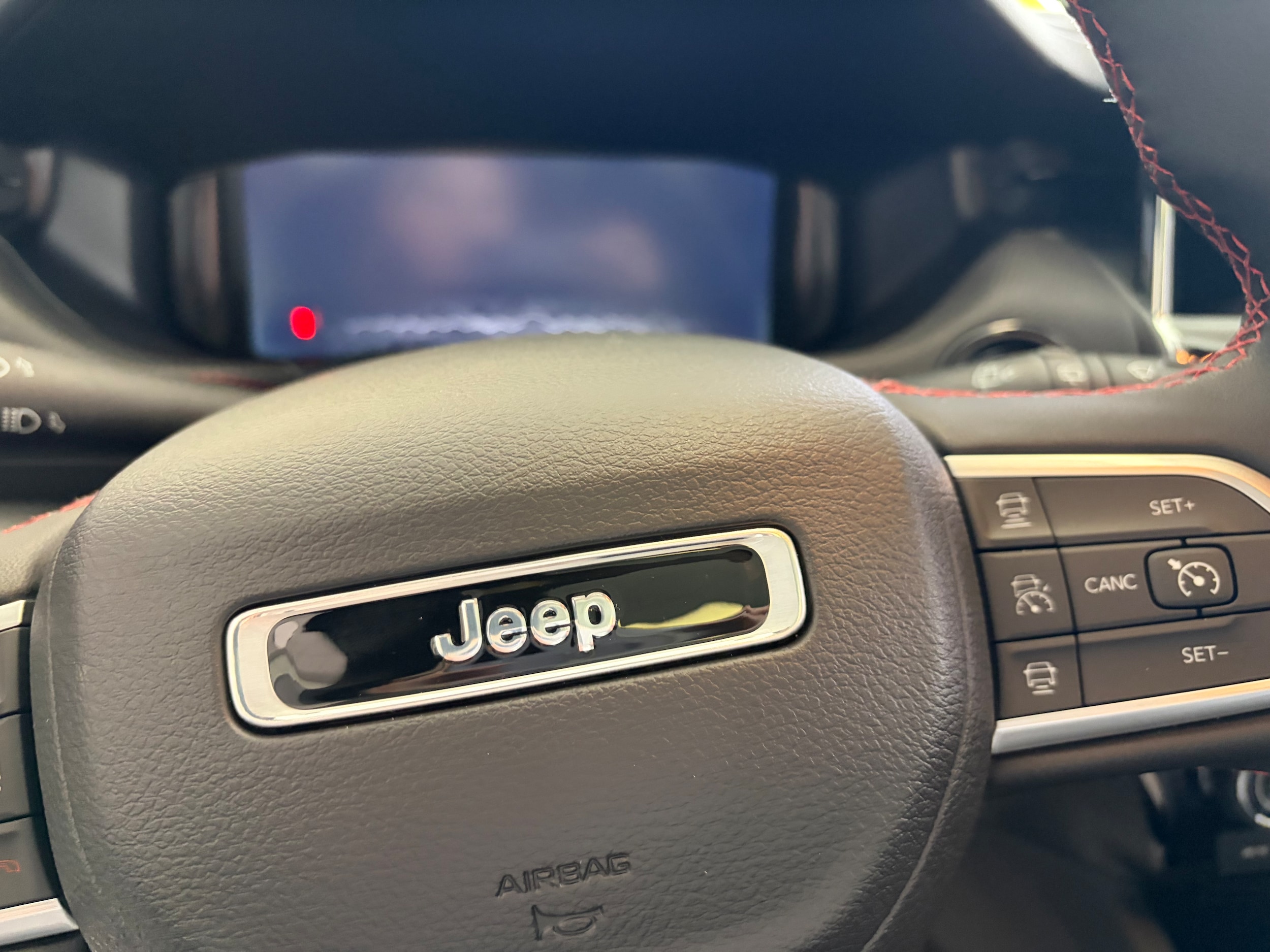 2026 Jeep Compass Trailhawk - Photo 18