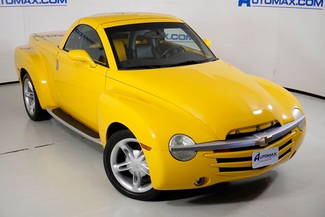 Used 2004 Chevrolet SSR For Sale at 