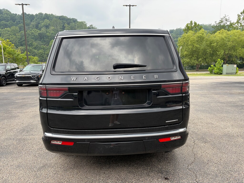 Used 2024 Jeep Wagoneer Series II SUV