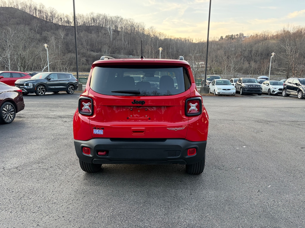 Used 2023 Jeep Renegade Trailhawk SUV
