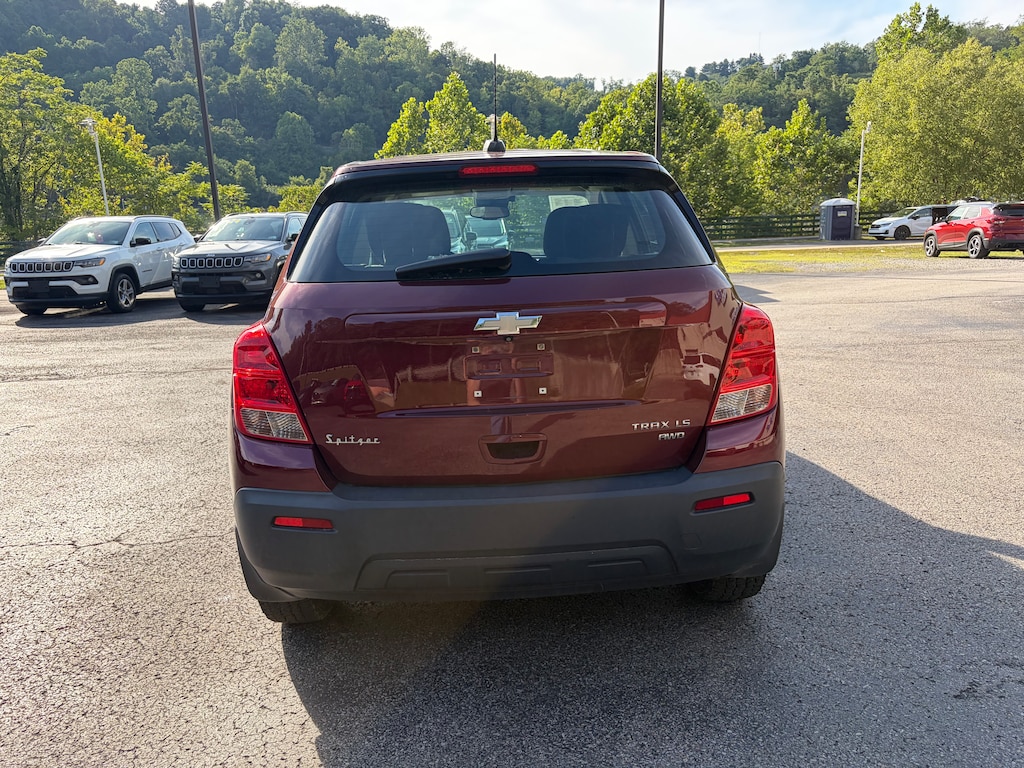 Used 2016 Chevrolet Trax LS SUV