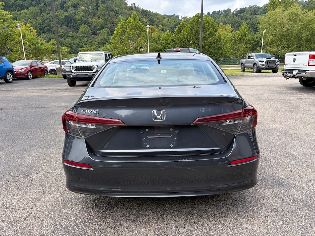 Used 2025 Honda Civic LX Sedan