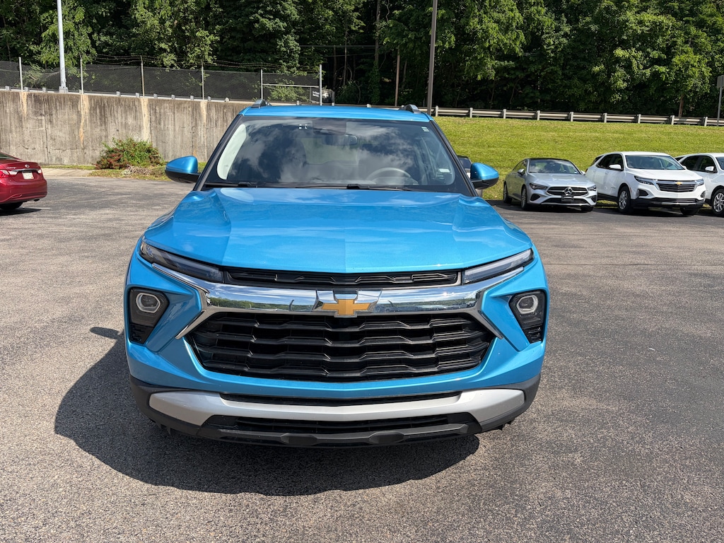 Used 2025 Chevrolet Trailblazer LT SUV