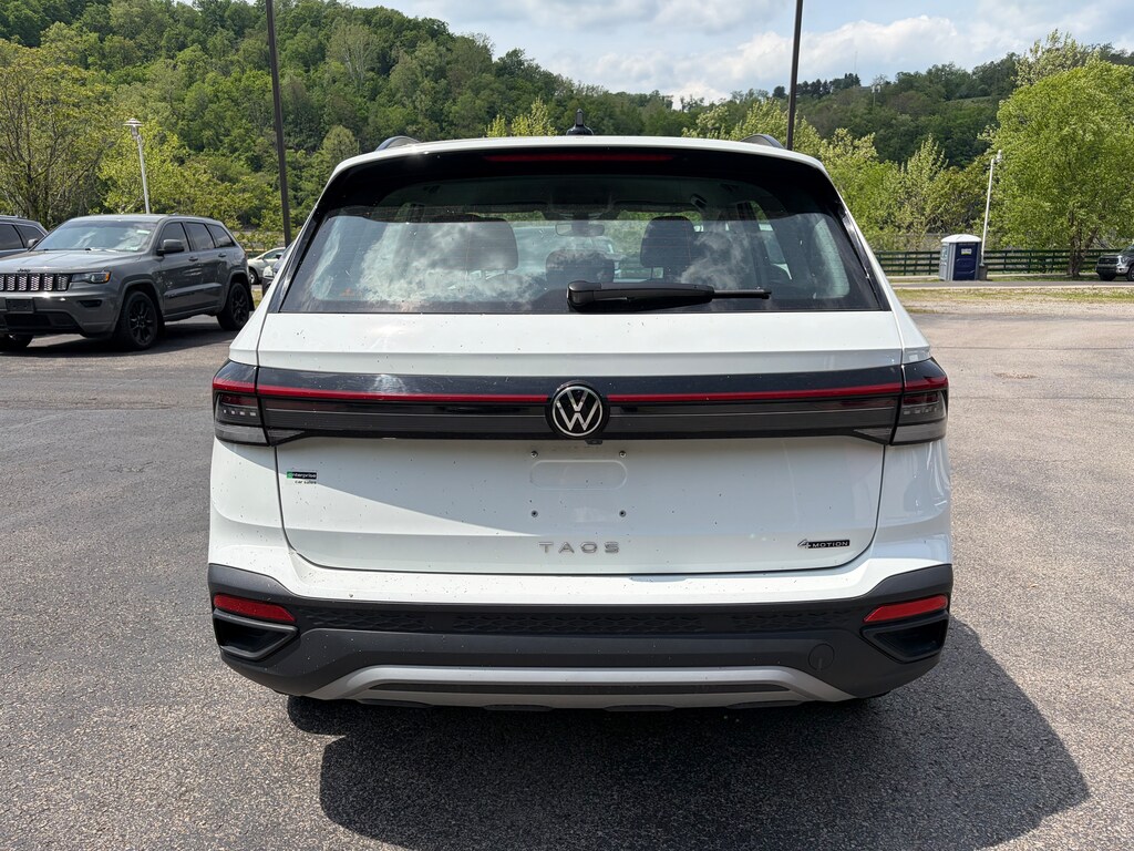Used 2025 Volkswagen Taos 1.5T S SUV