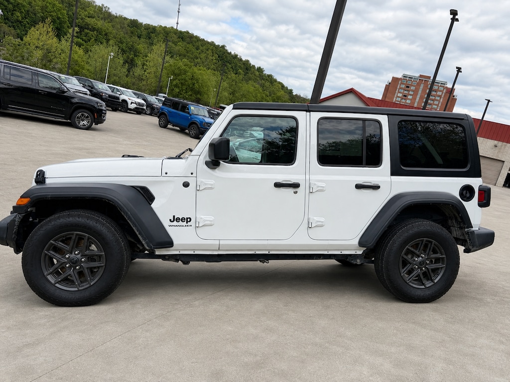 Used 2024 Jeep Wrangler Sport SUV
