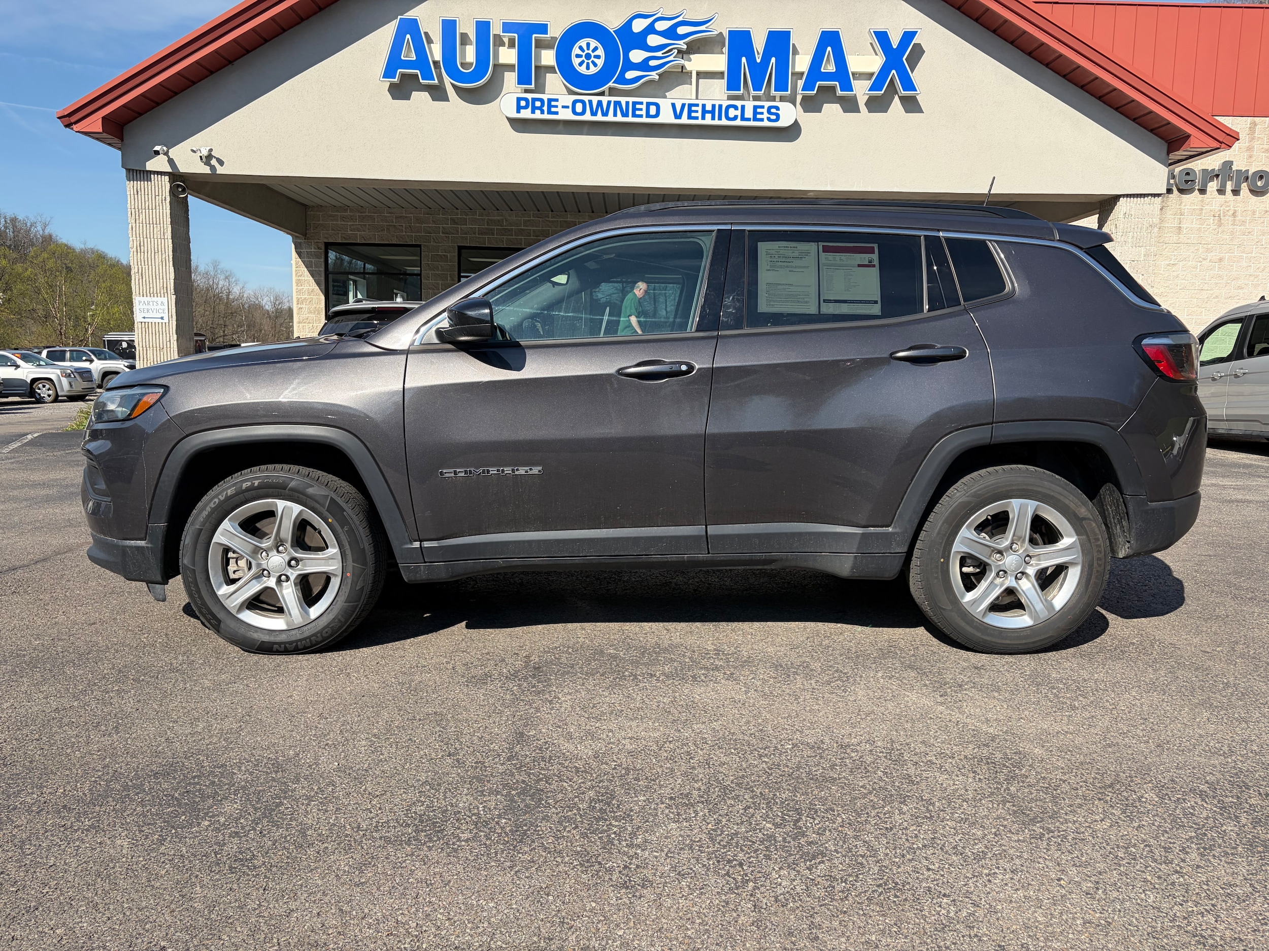 2024 Jeep Compass Latitude 4X4's photo