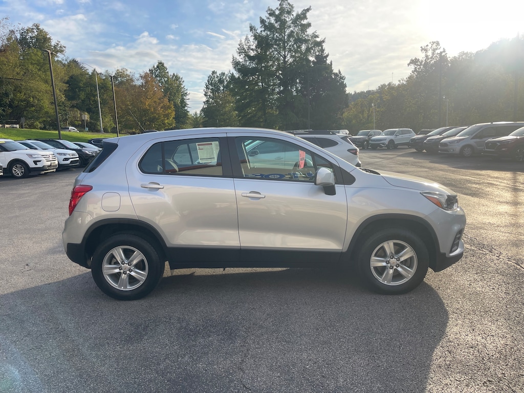 Used 2018 Chevrolet Trax LS SUV