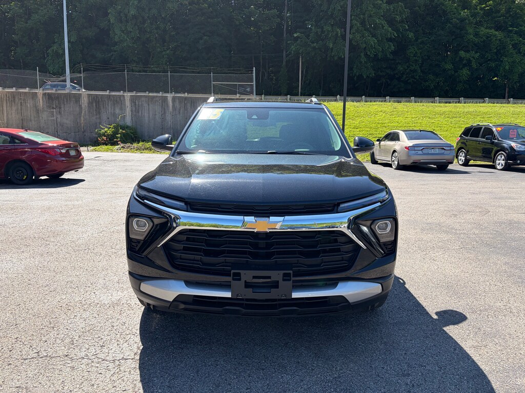 Used 2025 Chevrolet Trailblazer LT SUV