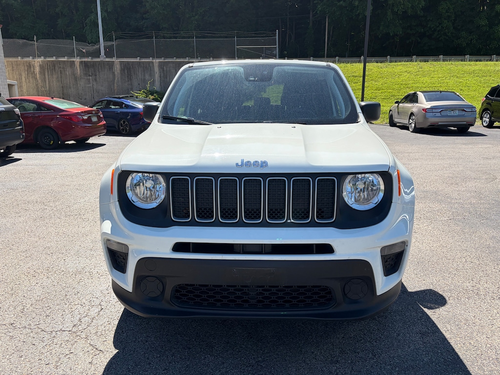 Used 2023 Jeep Renegade Latitude SUV