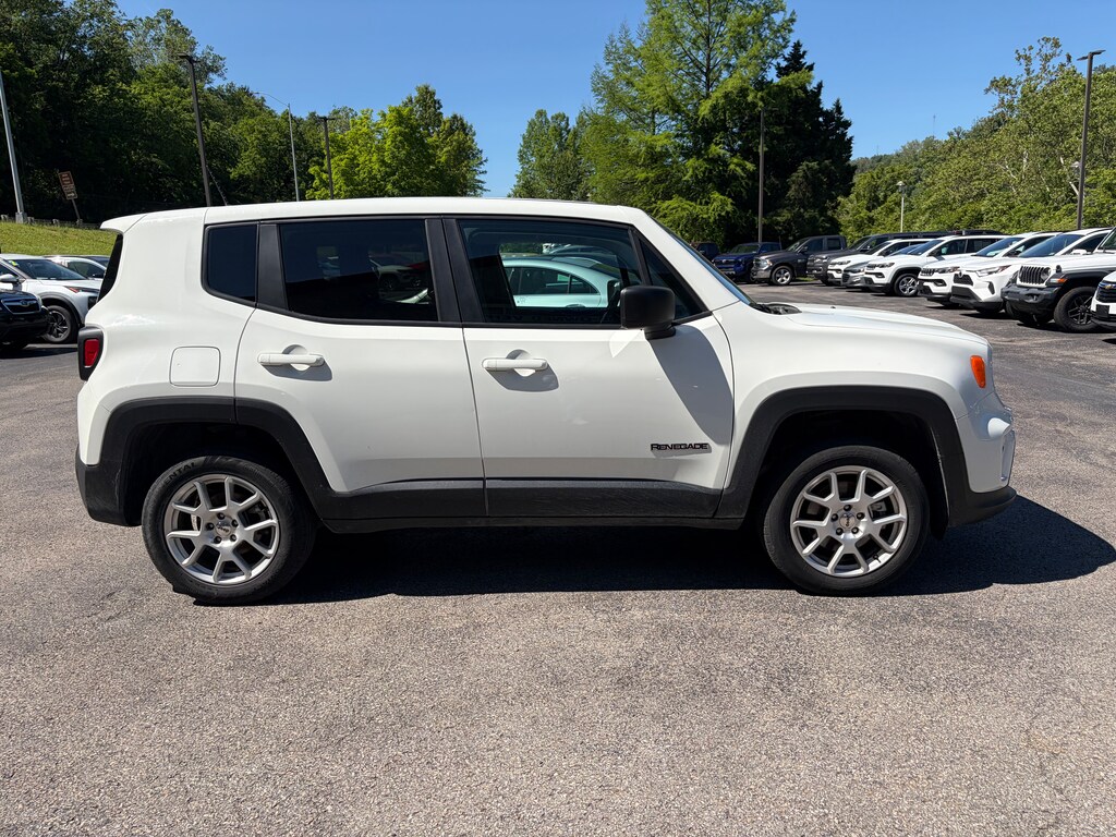 Used 2023 Jeep Renegade Latitude SUV
