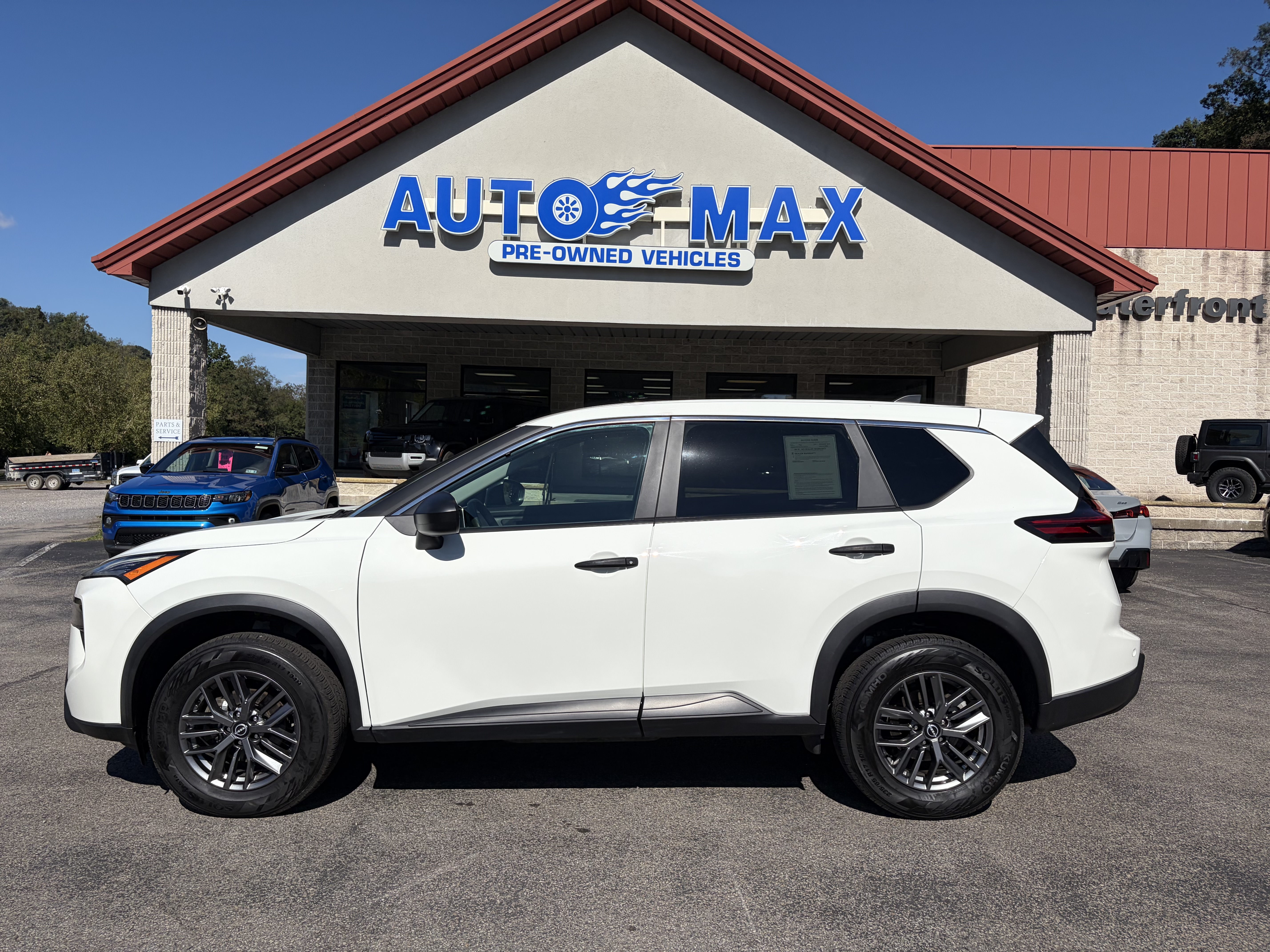  Nissan Rogue