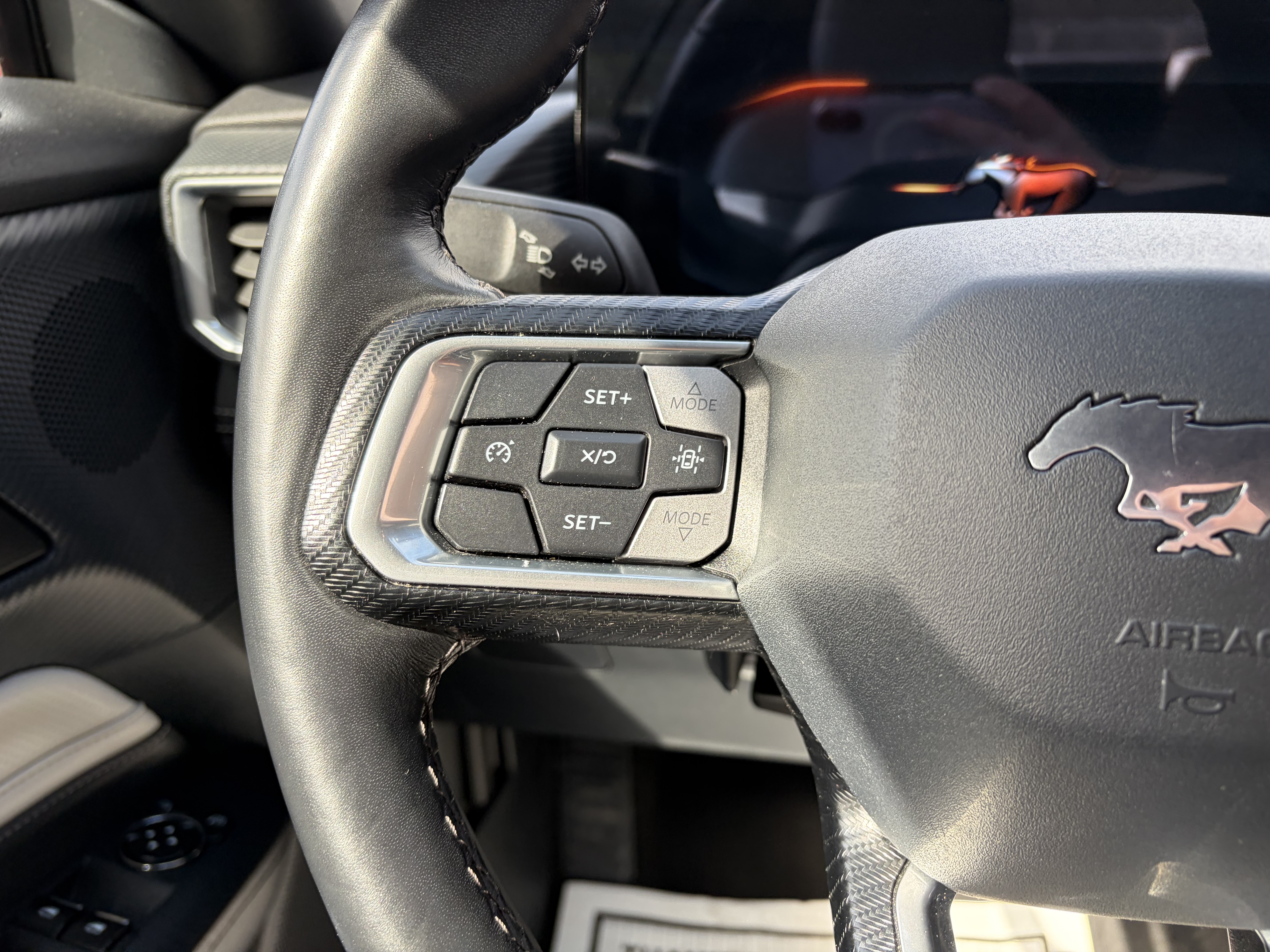 2024 Ford Mustang EcoBoost Premium - Photo 11