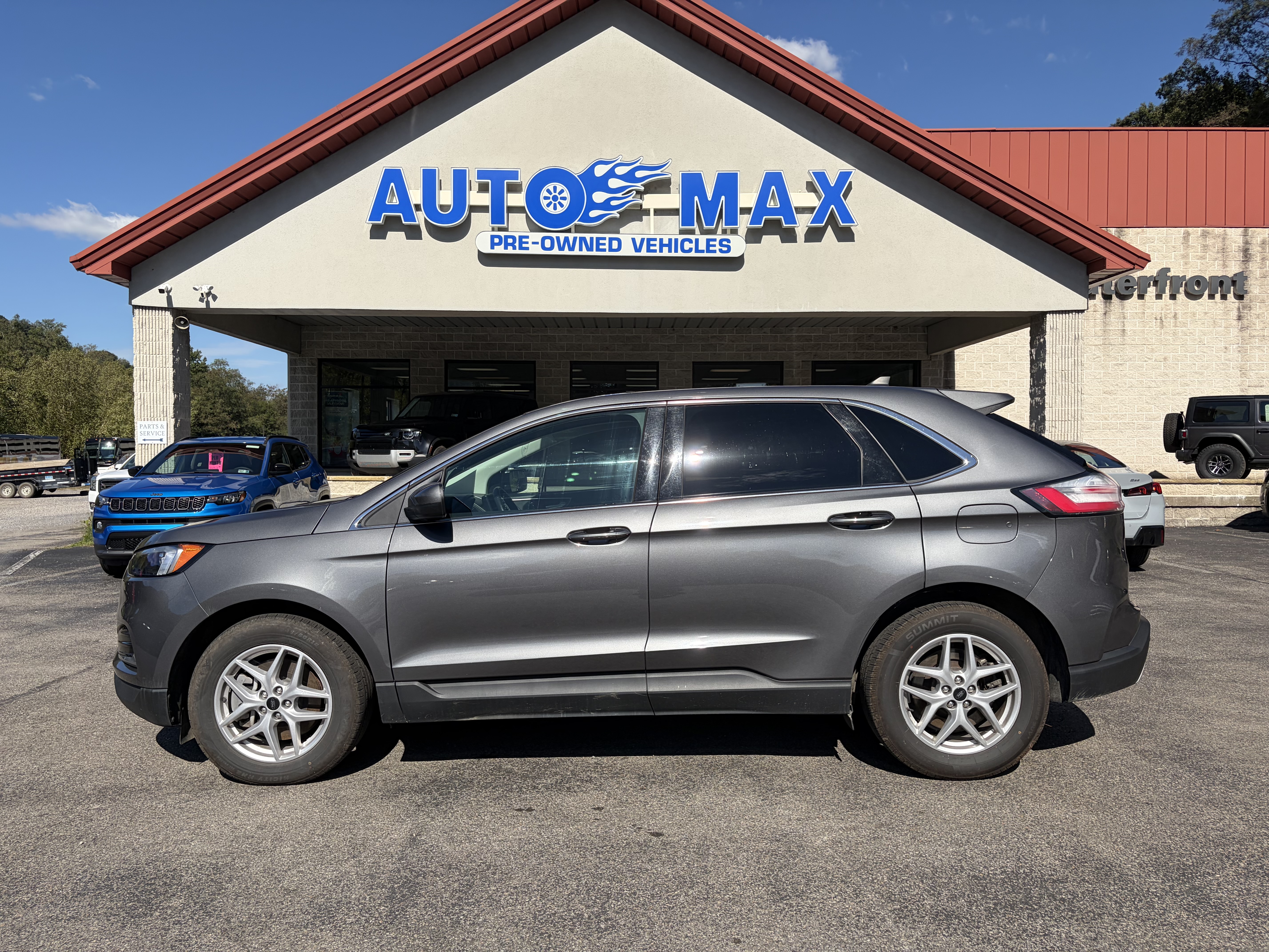 Used 2024 Ford Edge SUV