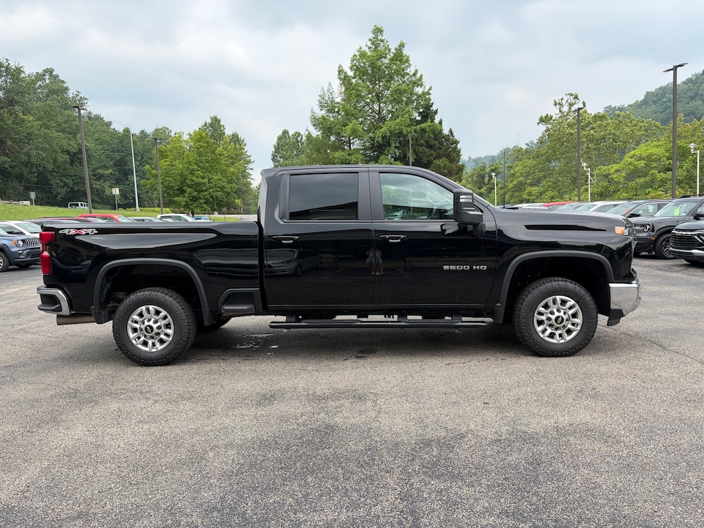 Used 2025 Chevrolet Silverado 2500 HD LT Truck Crew Cab