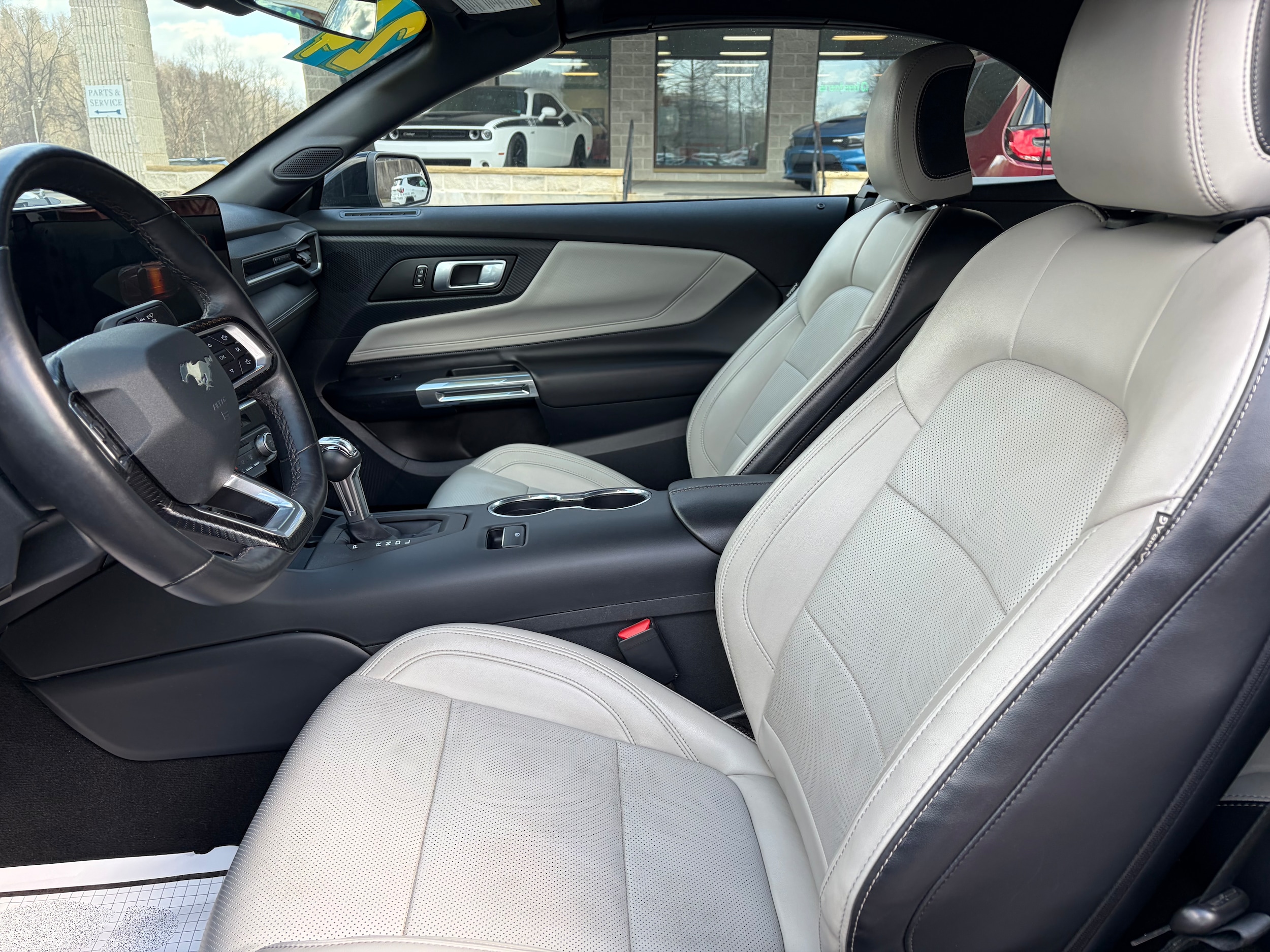 2024 Ford Mustang EcoBoost Premium - Photo 15