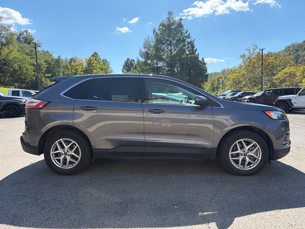 Used 2024 Ford Edge SUV