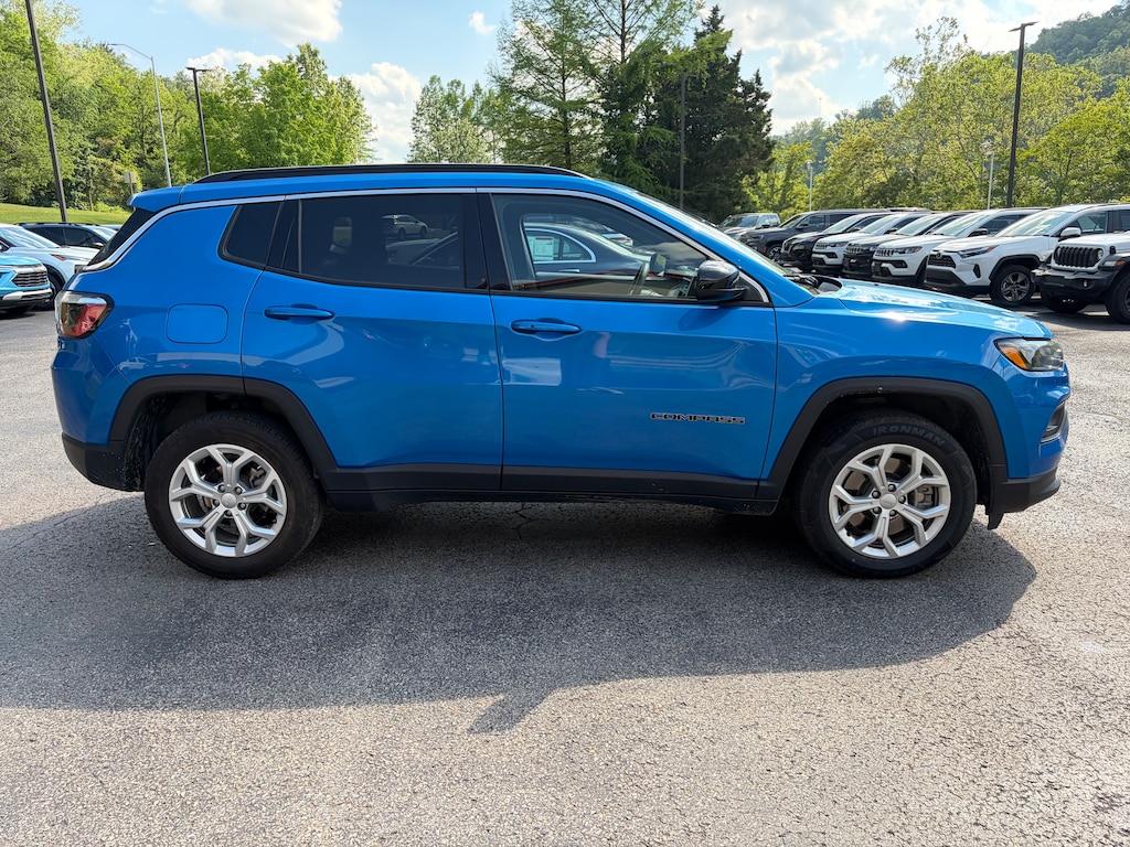 Used 2024 Jeep Compass Latitude SUV