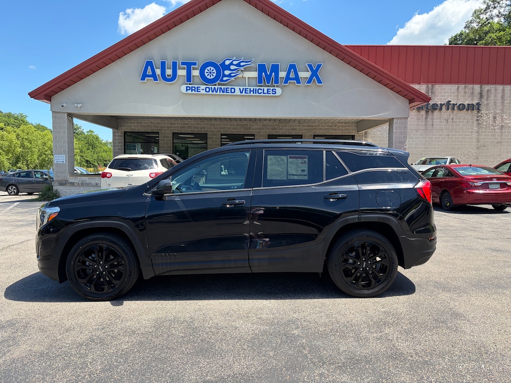 Used 2020 GMC Terrain SLE SUV