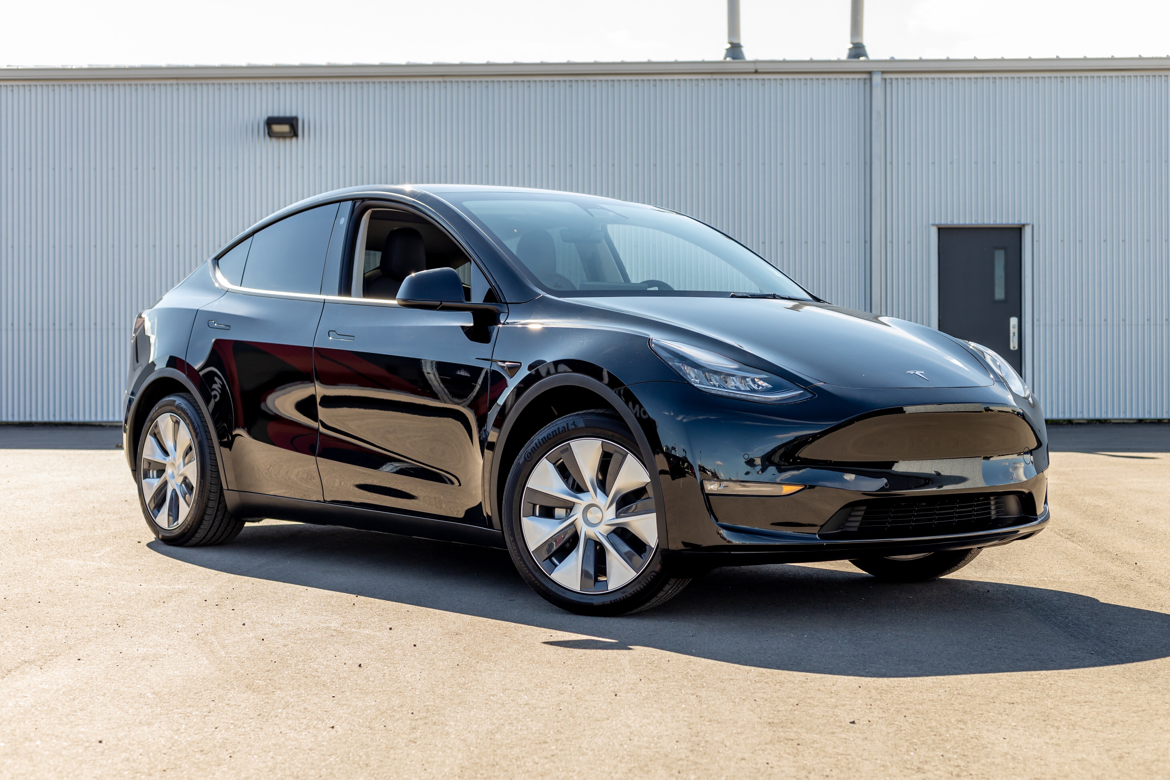 2021 Tesla Model Y Calgary AB