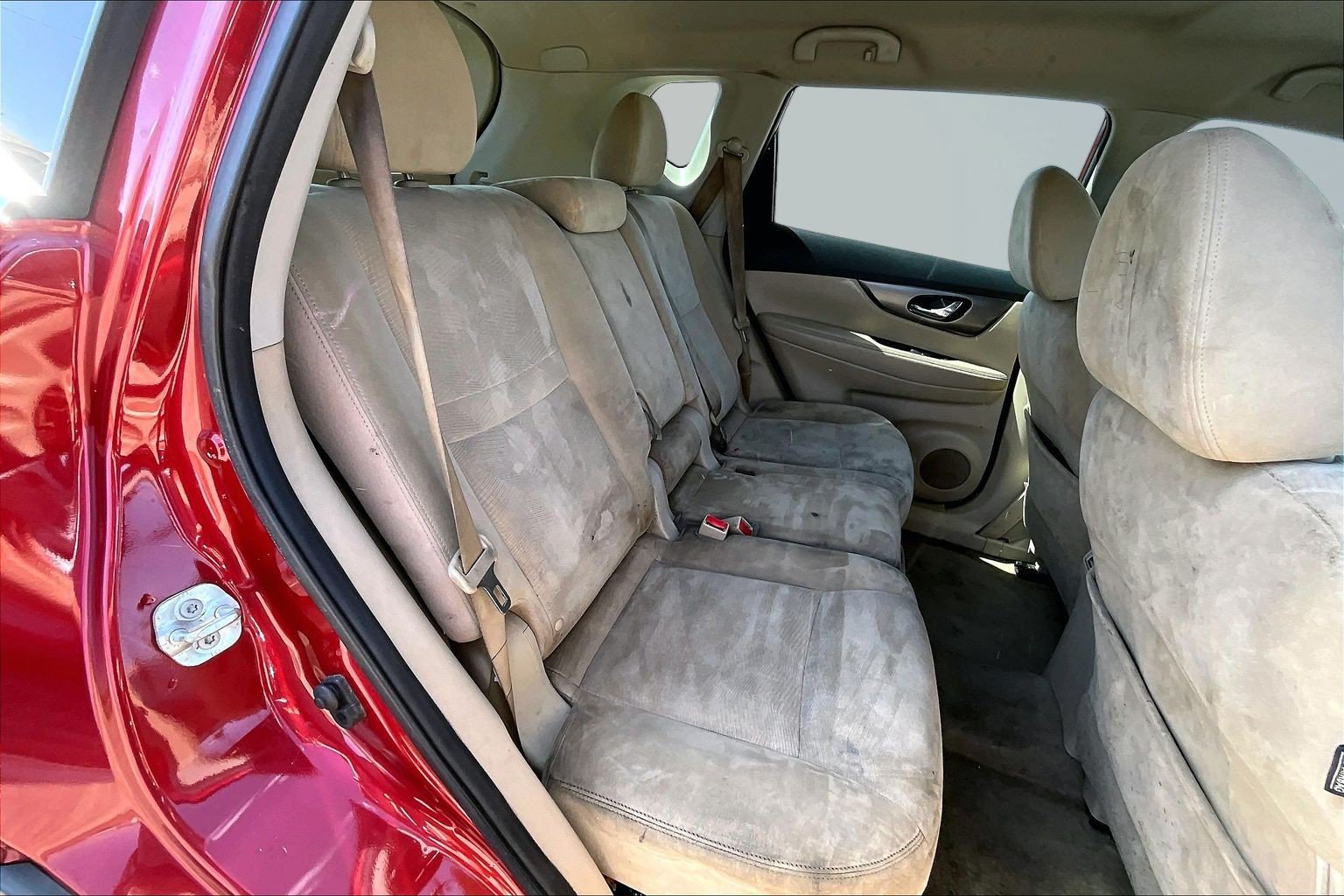 2015 Nissan Rogue SV - Photo 17