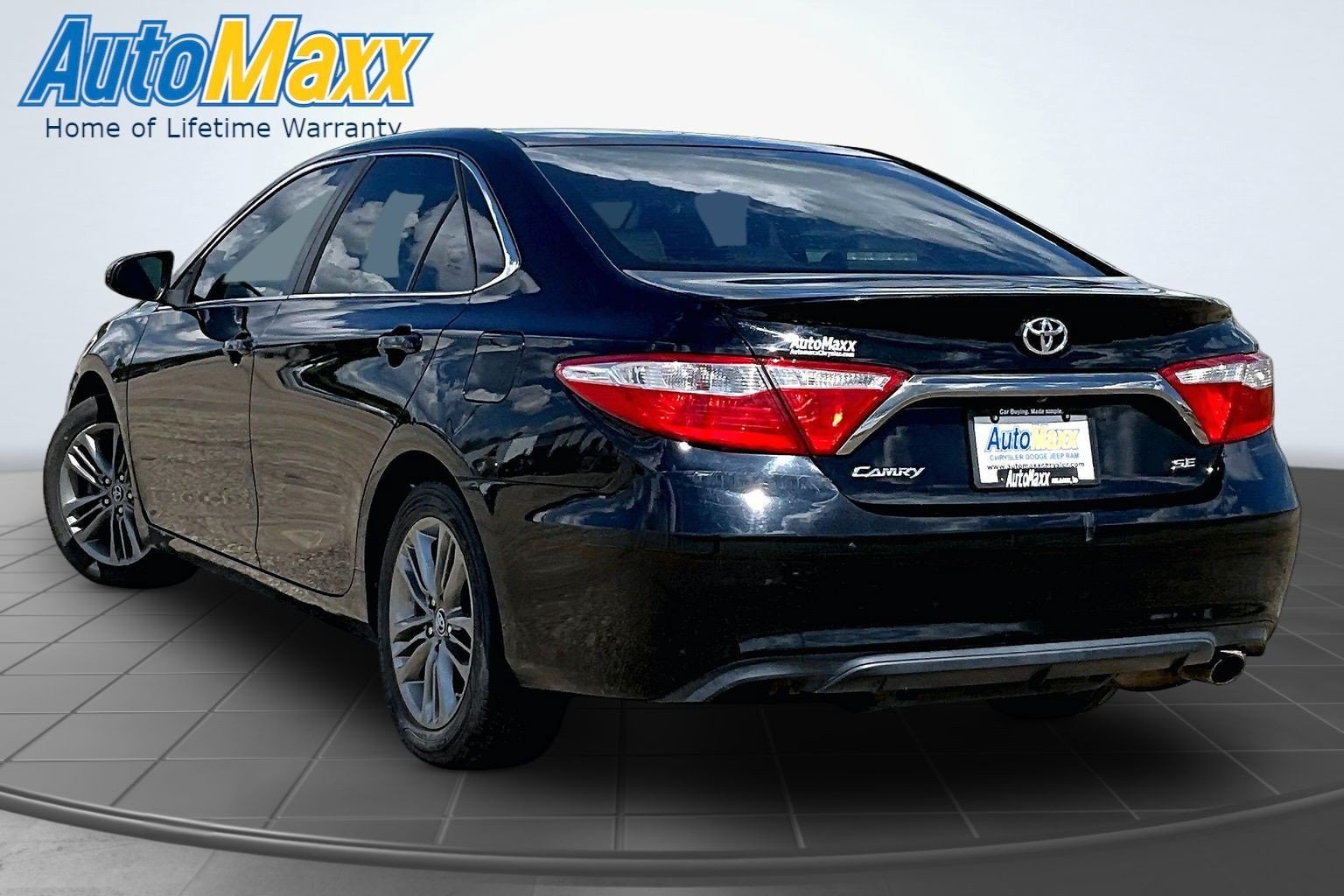 2016 Toyota Camry Special Edition - Photo 4