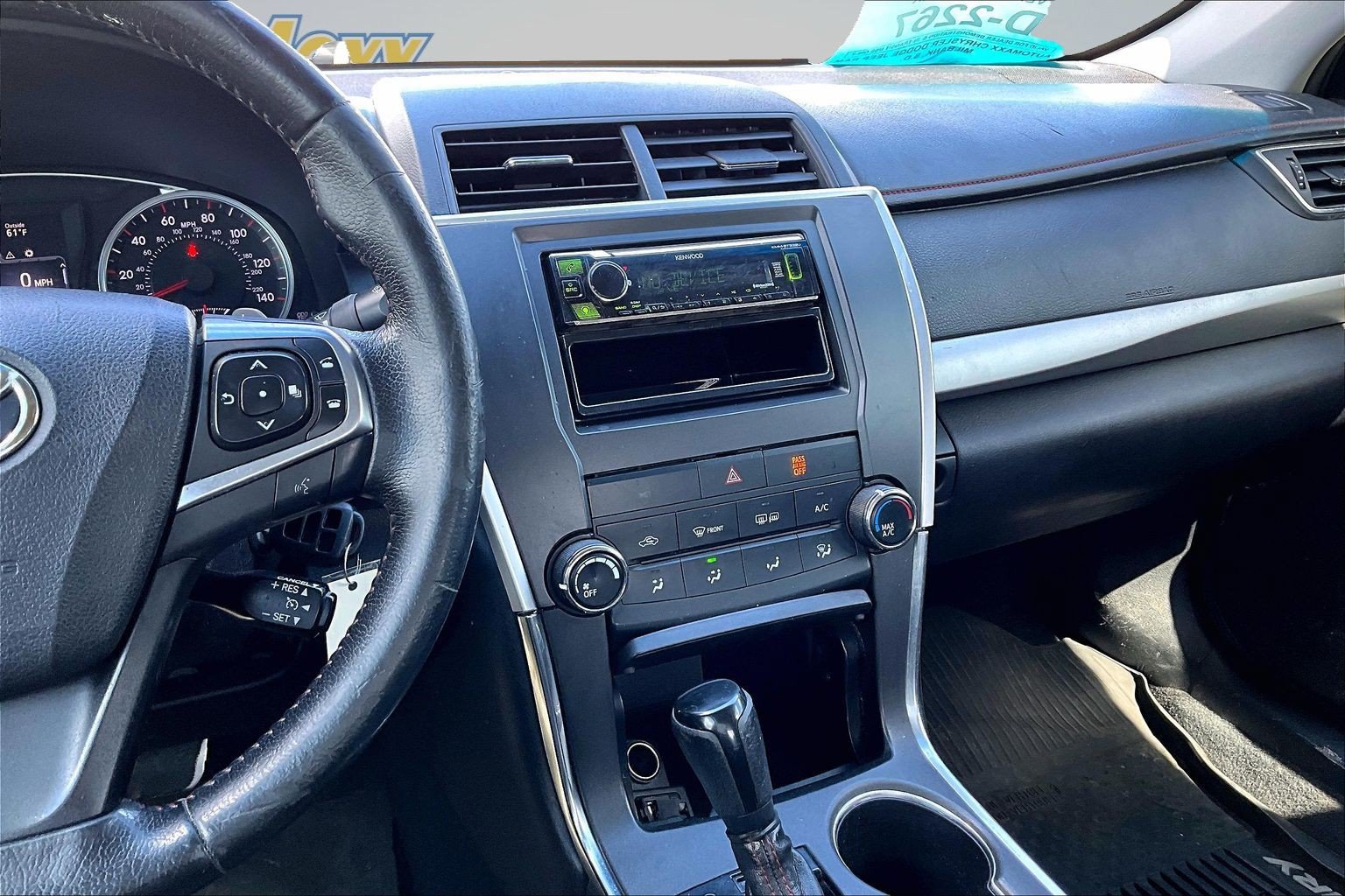 2016 Toyota Camry Special Edition - Photo 9