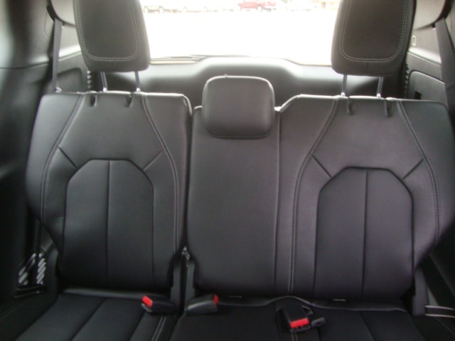 2026 Chrysler Pacifica Select - Photo 51