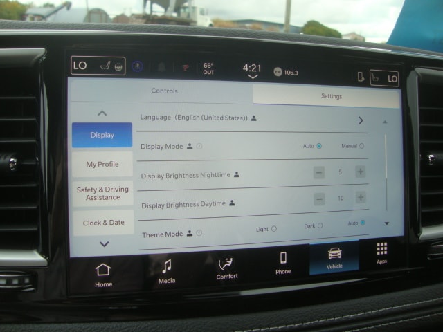 2026 Chrysler Pacifica Select - Photo 18