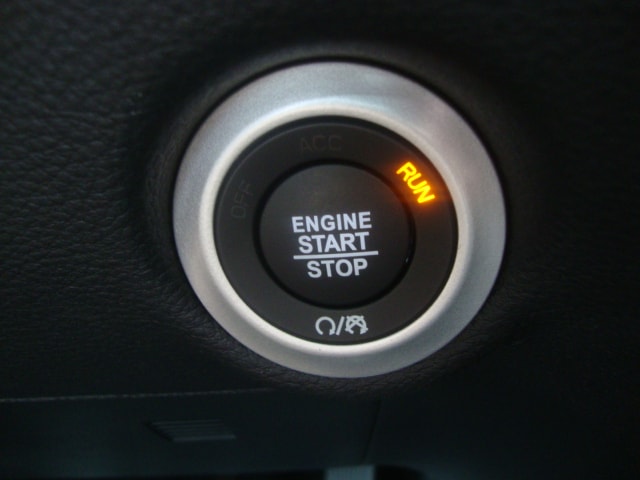 2026 Chrysler Pacifica Select - Photo 30
