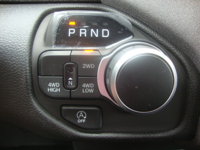 2025 RAM 1500 Tradesman - Photo 26