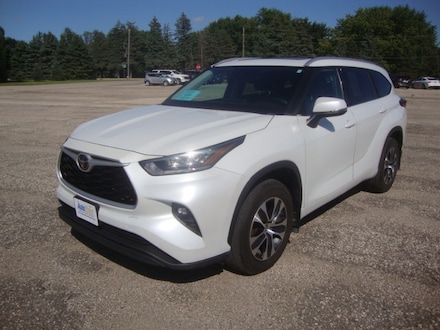 2022 Toyota Highlander XLE Highlander XLE