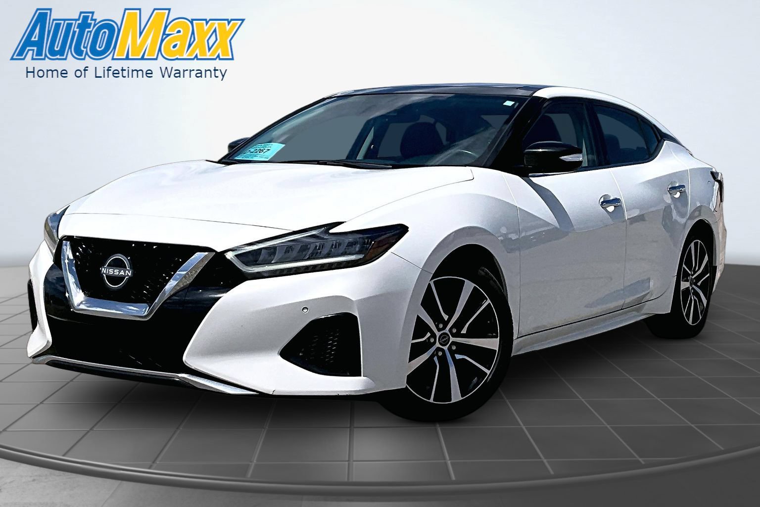 2023 Nissan Maxima