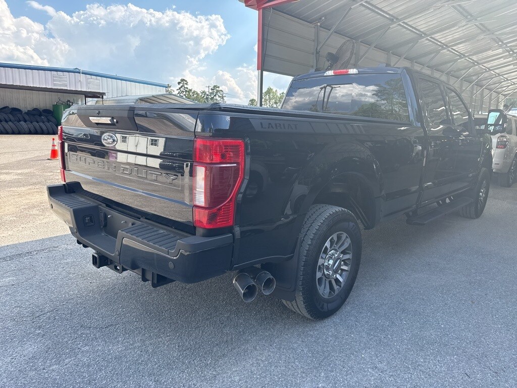 2022 Ford F-250 Lariat photo 3