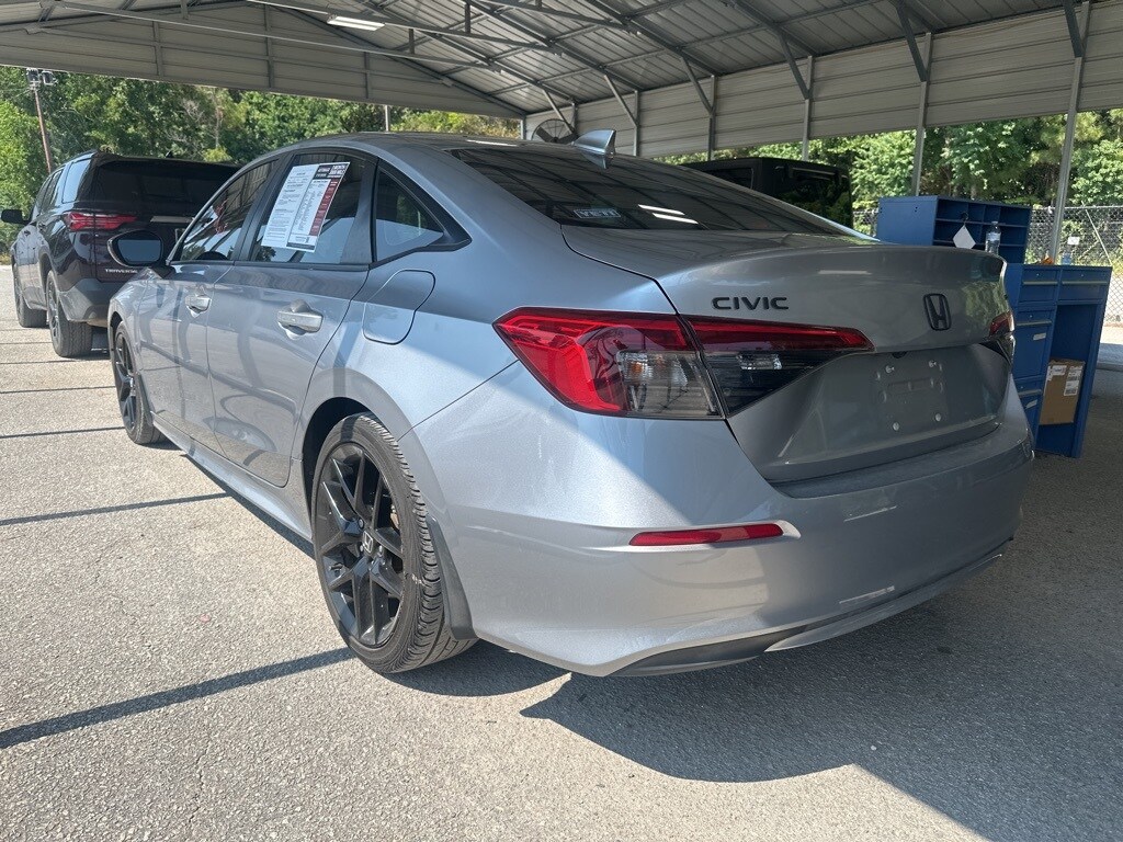 2022 Honda Civic Sport photo 3