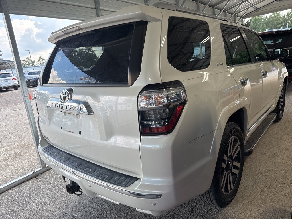 2014 Toyota 4Runner Limited photo 2