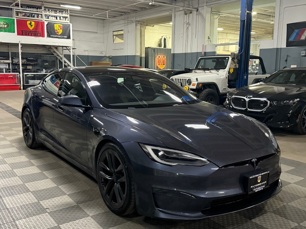 2021 Tesla Model S Plaid photo 3