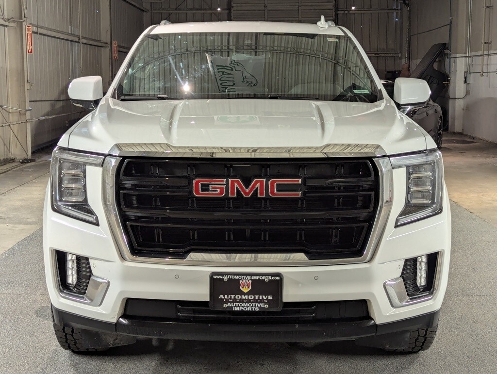 2023 Gmc Yukon XL SLE photo 2